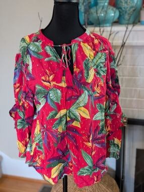 Chico’s Tropical Floral Blouse Women’s Size 2 (L) Magenta Tassel Tie Neck‎ (G2)